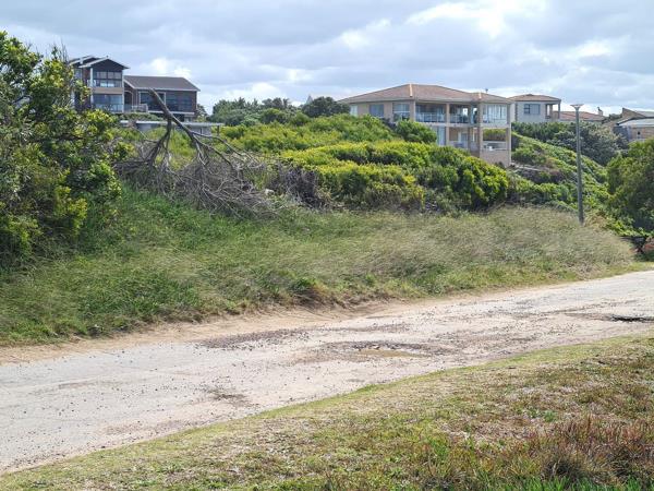 811 m² Land