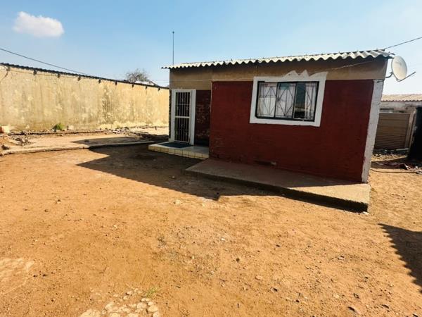 2 Bedroom House