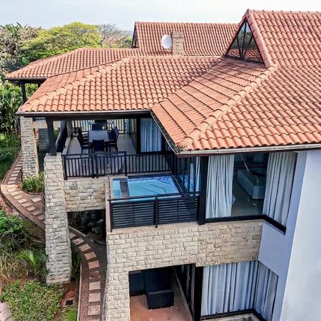4 Bedroom Townhouse
