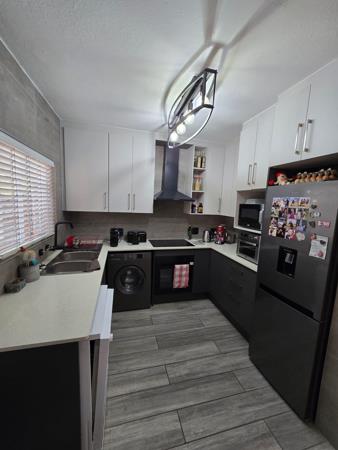 2 Bedroom Duplex