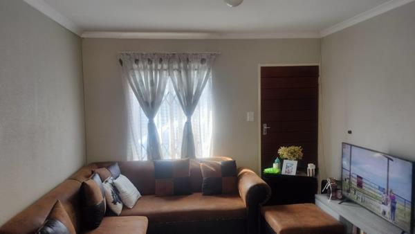 2 Bedroom House