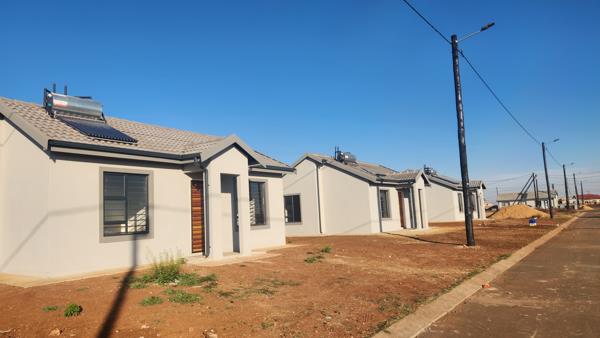 2 Bedroom House