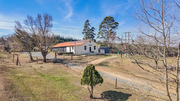 2.2 ha Smallholding
