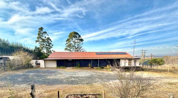 2.2 ha Smallholding