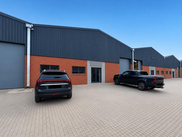 435 m² Industrial space