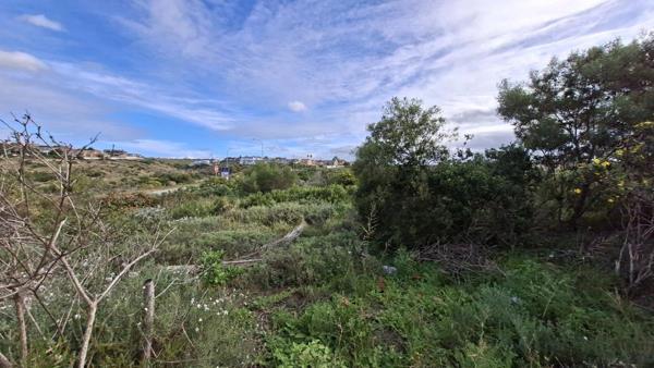 894 m² Land