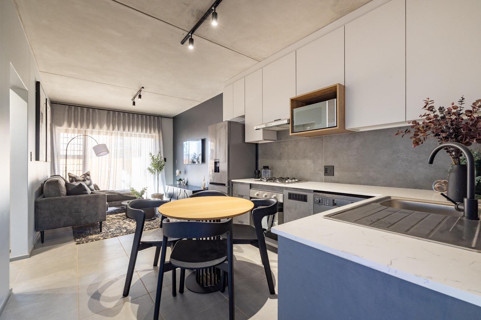 2 Bedroom Apartment in Waterkloof
