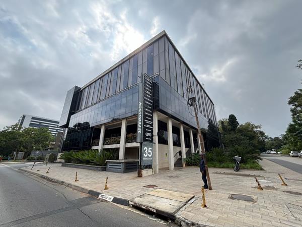 378 m² Commercial space