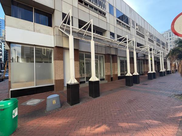 213.5 m² Retail Space