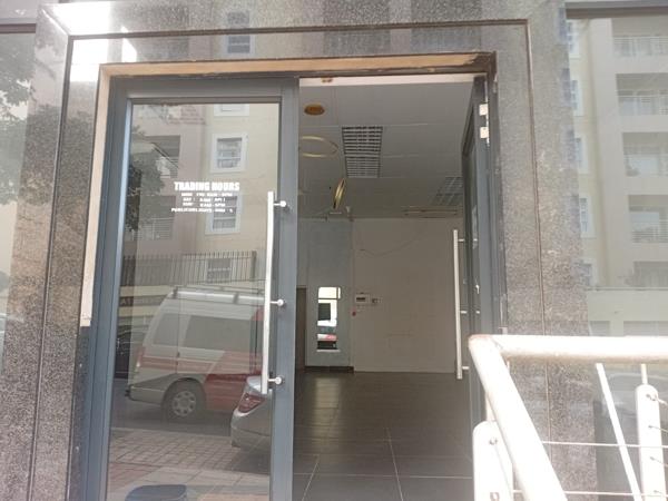 77 m² Retail Space