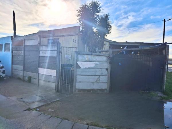 1 Bedroom House