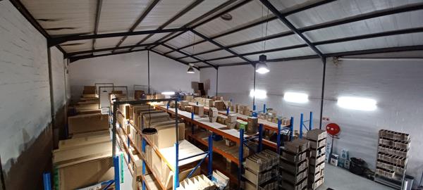 385 m² Industrial space