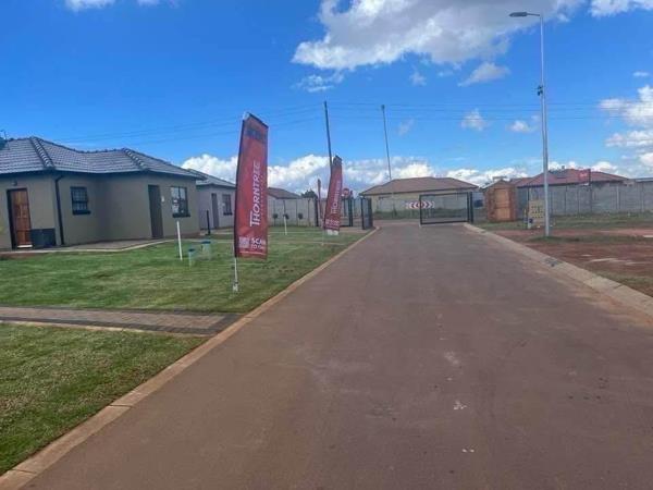 2 Bedroom House