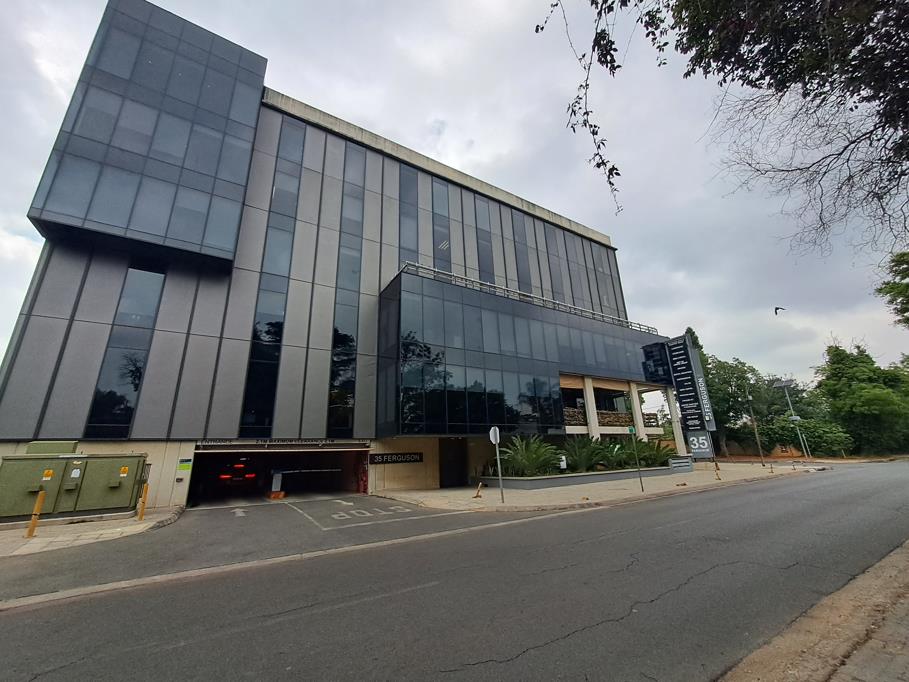126 m² Commercial space