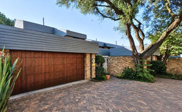 4 Bedroom Townhouse