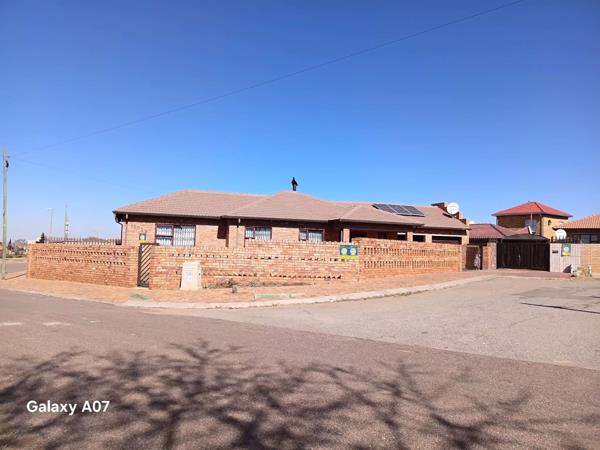 3 Bedroom House