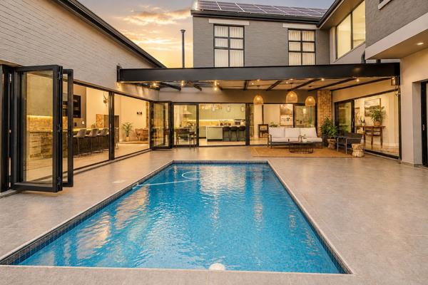 5 Bedroom House