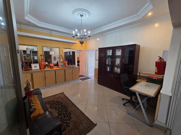 110 m² Office Space