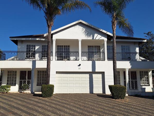 6 Bedroom House