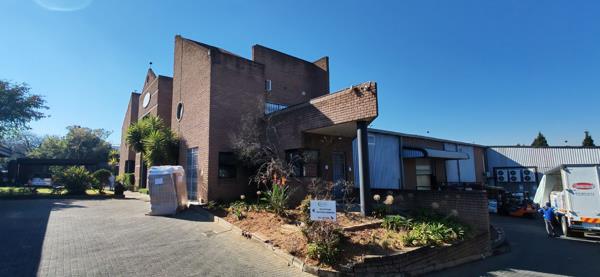 1 782 m² Industrial space