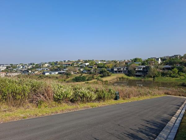 615 m² Land