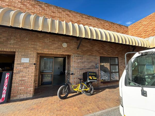 100 m² Commercial space