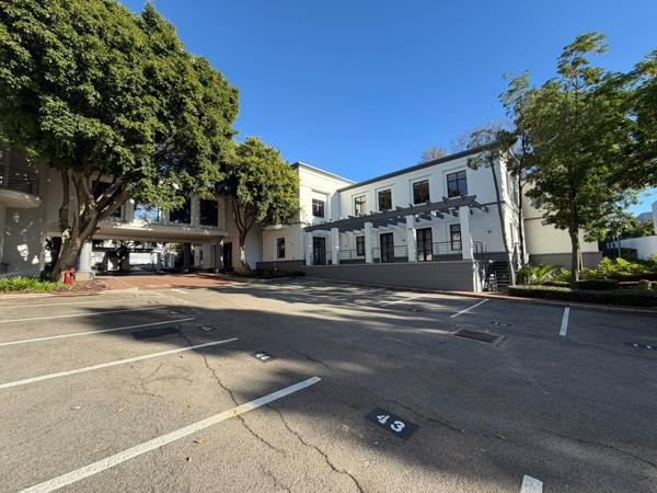 328.2 m² Commercial space