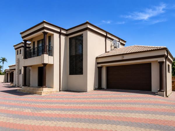 5 Bedroom House