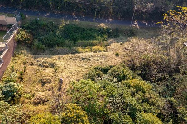 3 076 m² Land