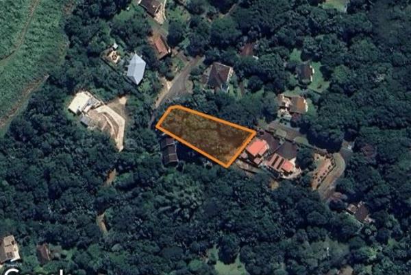 1 718 m² Land