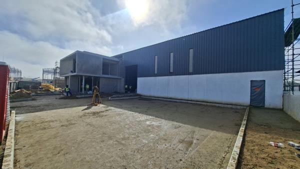421 m² Industrial space
