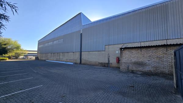 3 302 m² Industrial space