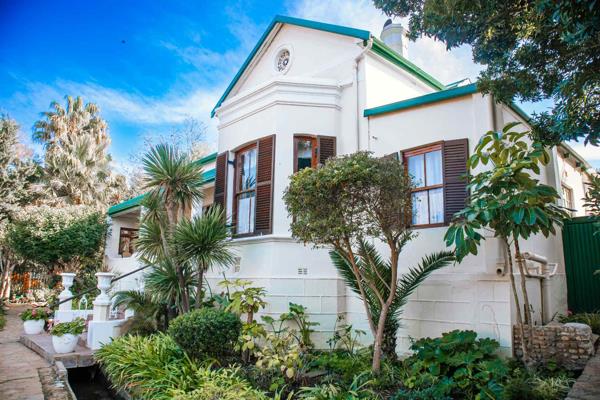 7 Bedroom House