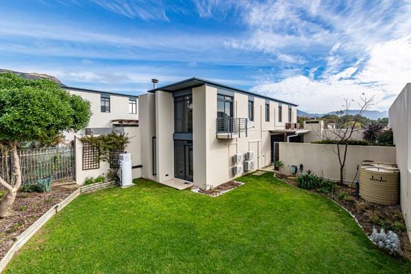 4 Bedroom Townhouse