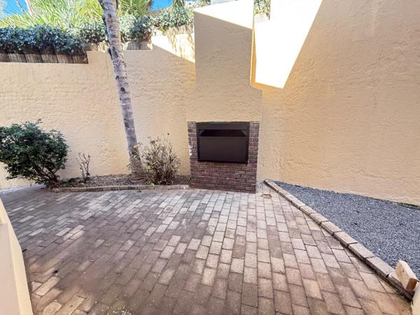 4 Bedroom Townhouse