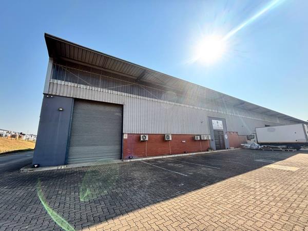1 200 m² Commercial space