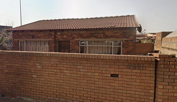 2 Bedroom House