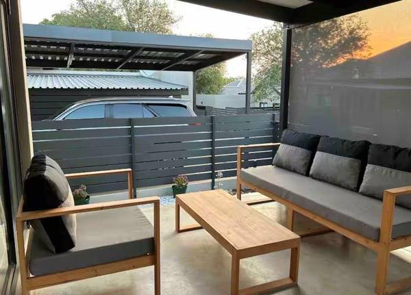 2 Bedroom House