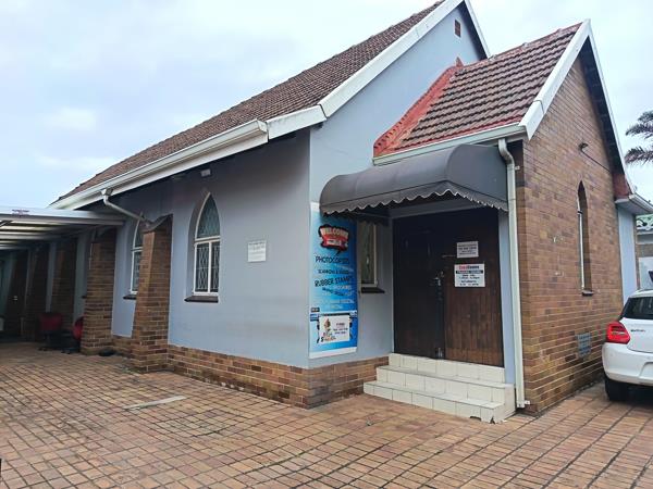 144 m² Commercial space