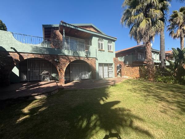 4 Bedroom Townhouse