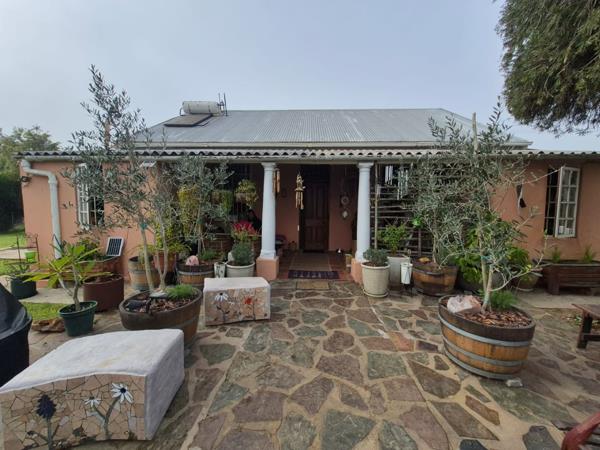 2 Bedroom House