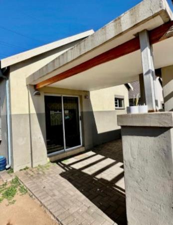 3 Bedroom Townhouse