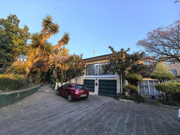 8 Bedroom House