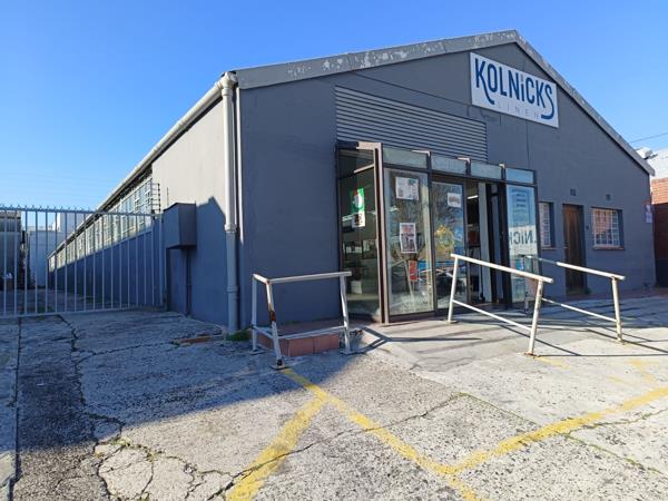650 m² Retail Space