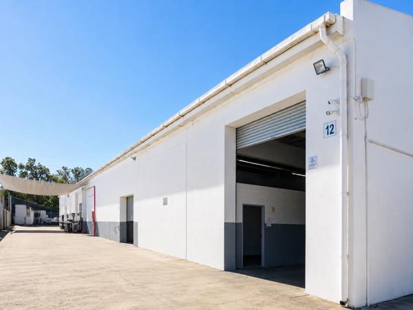 280 m² Industrial space