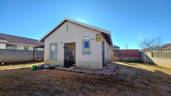 2 Bedroom House