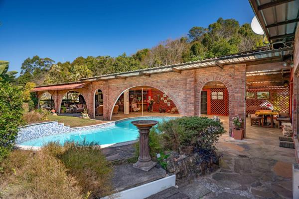 7 Bedroom House