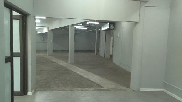 355 m² Commercial space