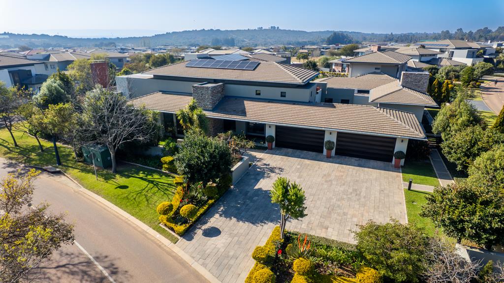 5 Bedroom House
