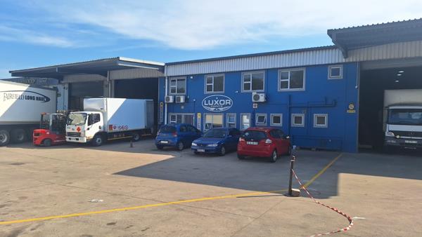 1 069 m² Industrial space